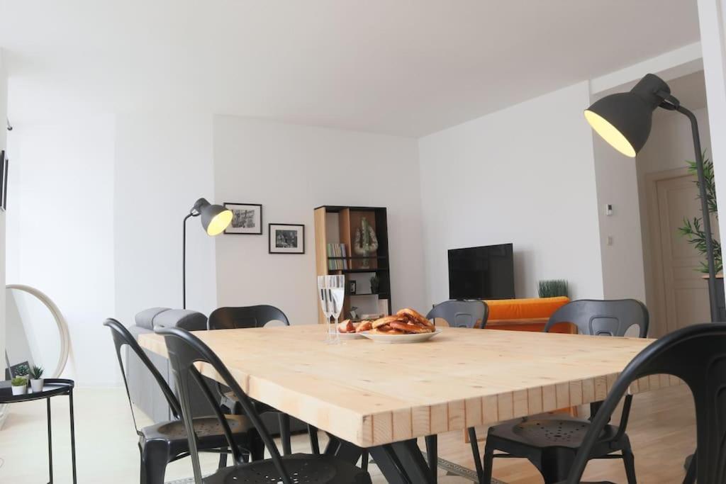 Le 7Eme Art, Hyper Centre Apartment มูลูส ภายนอก รูปภาพ
