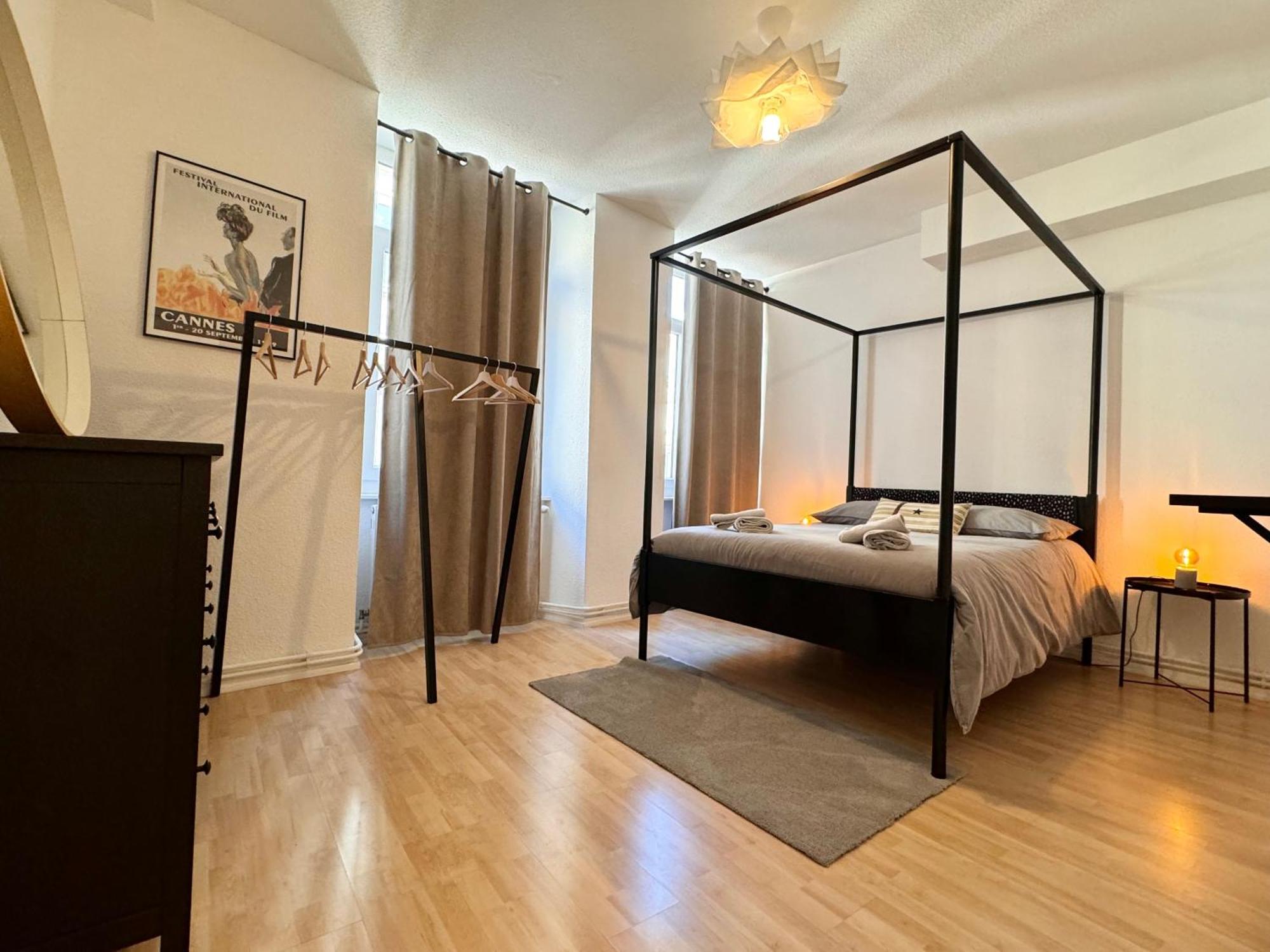 Le 7Eme Art, Hyper Centre Apartment มูลูส ภายนอก รูปภาพ